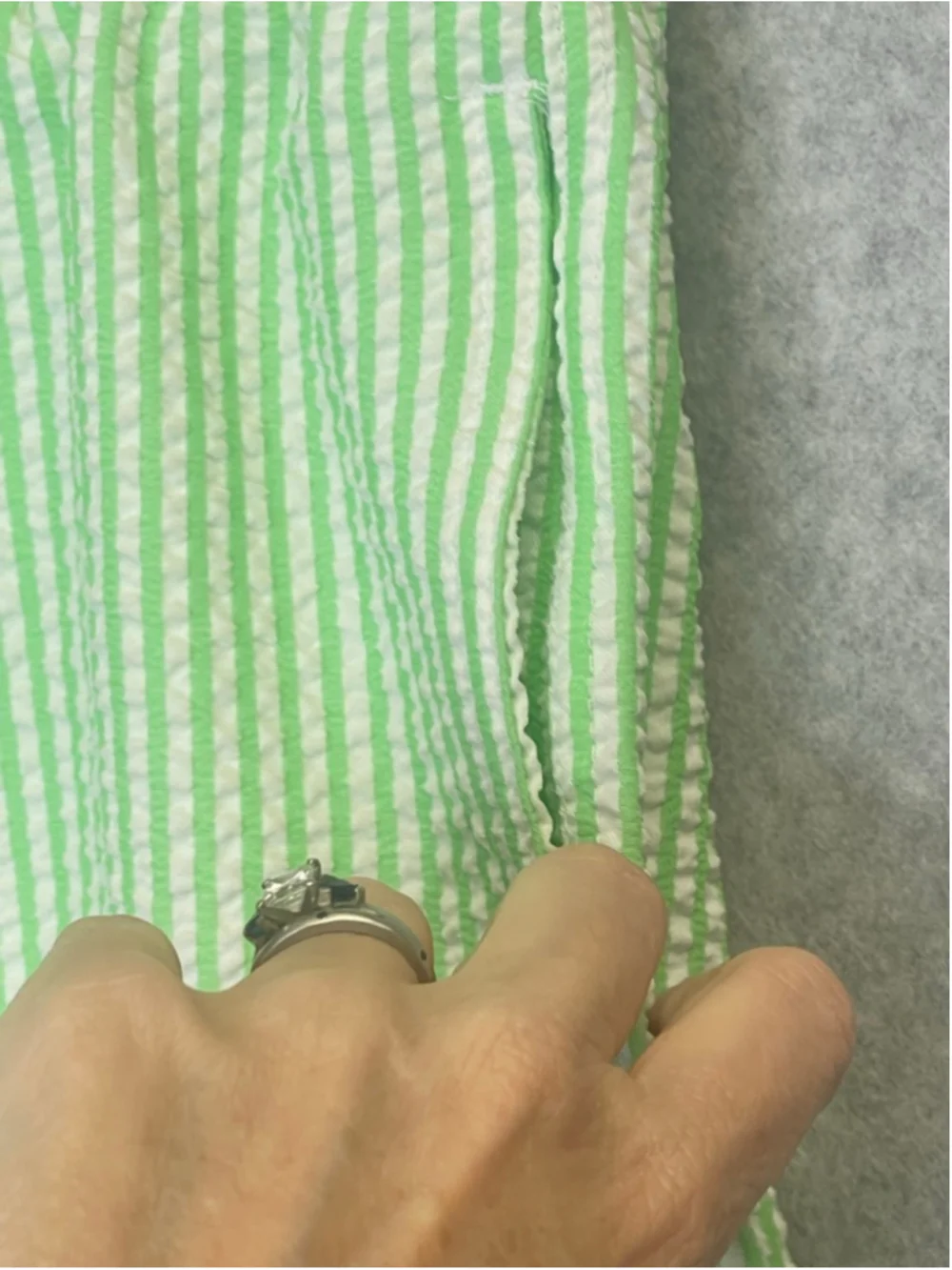 RuggedButts Green Seersucker Swim Shorts Boys M